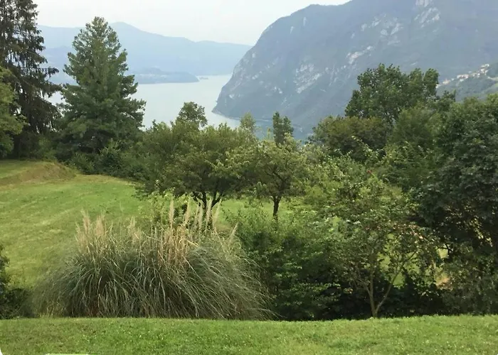 Little Paradise - Iseo Lake